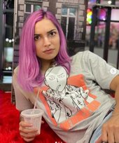 TattoXtreme o Luis Angel Rodriguez Youtuber Colombiano y miembro del Real Team meme de Mamá hada Versión mujer de la Travatón CON EXPRESIONES FACIALES EN BOCA Y CEJAS